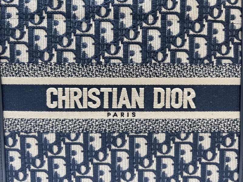 Christian Dior Shopping Bags